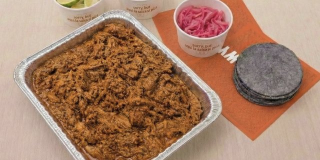 1/2 Pan Cochinita Pibil