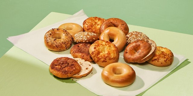 Baker's Dozen Bagels
