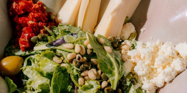 Mediterranean Salad Tray