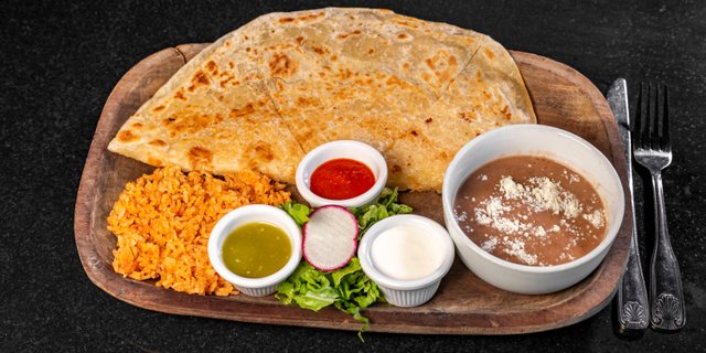Quesadilla Nortena