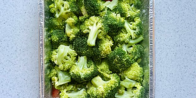 R9-05. Chinese Broccoli with Garlic Sauce