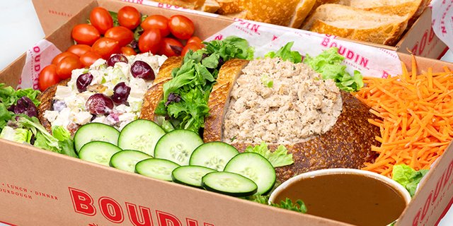 Duo Salad W/ Bread Tray