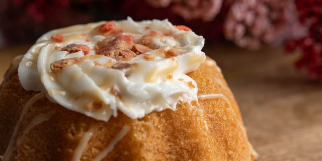 Grep Cafe's Haitian Cremas Cake