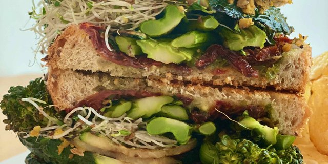 Grilled Vegetable Sandwich