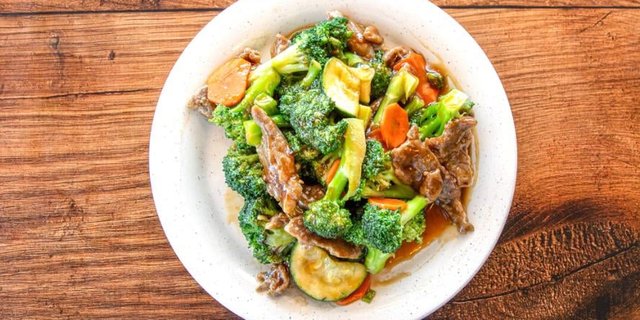 Beef W/ Broccoli