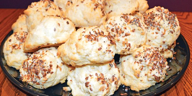 Everything But The Bagel Mini Biscuits