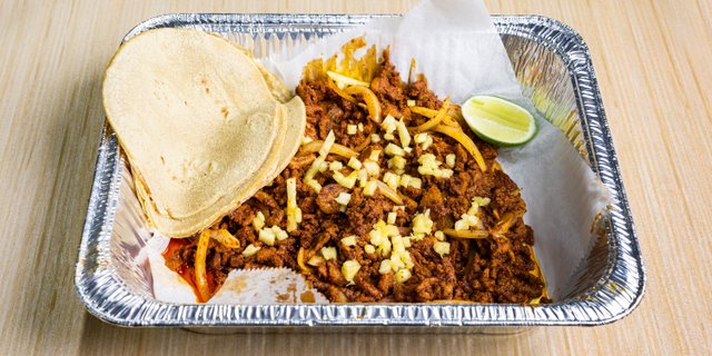 2 Tacotes & 1 Doradita