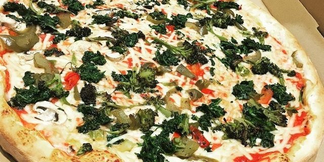 Vegan Mixed Veggies Pizza