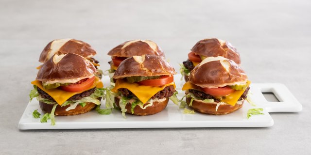VG Classic ChzBurger Sliders