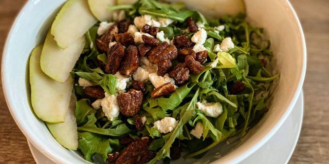 Arugula & Goat Cheese Salad Bar