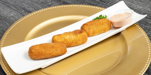 Serrano Ham & Creamy Bechamel Croquettes