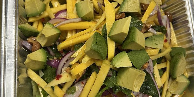 Mango Avocado Salad Tray