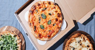 Limoni Belli Artisan Thin Crust Pizzeria