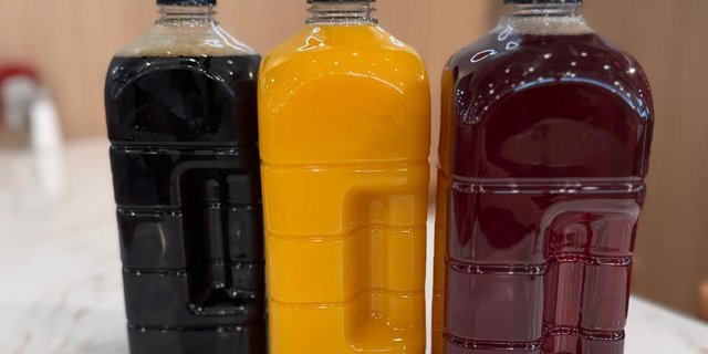 Group Iced Tea