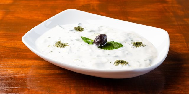 Cacik (Tzatziki)