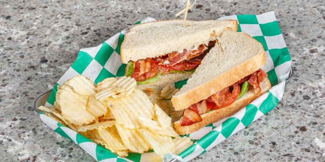 Bailey Park BLT Sandwich
