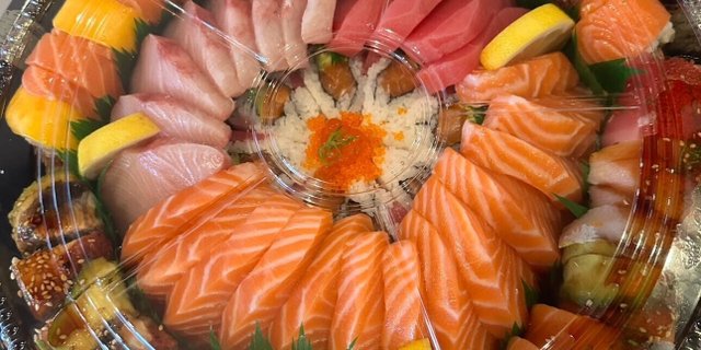 Sashimi and Roll Party Tray