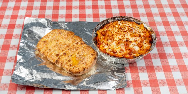 Mostaccioli Pasta Tray