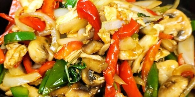 Hot Basil Stir-Fry