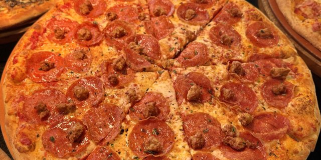 Ace & Wes Cowboy Pizza Pie