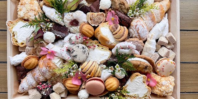 16x12" Small Dessert Board