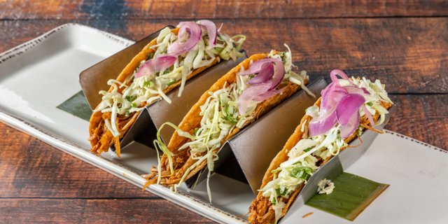 Chicken Tinga Tacos Platter