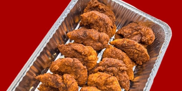 25 Hot Chix Tender Box