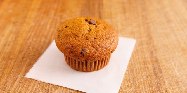 Pumpkin Chocolate Chip Muffins