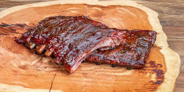 1/4 Rack St. Louis Spare Ribs Meal