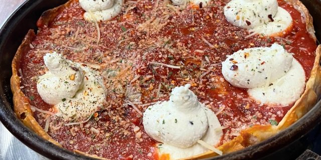 10" The Big Apple Deep Dish Pizza