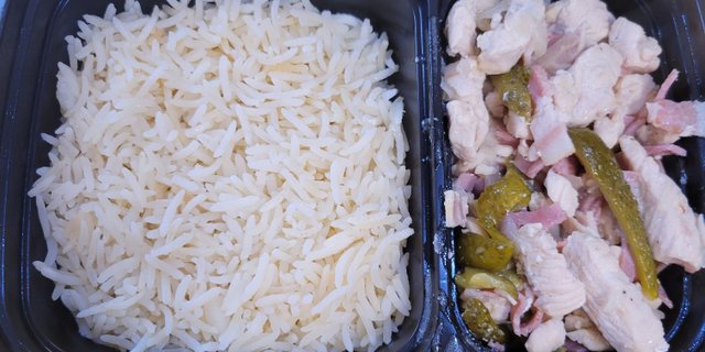 Pork In “Hentes Tokany” Style W/ Rice