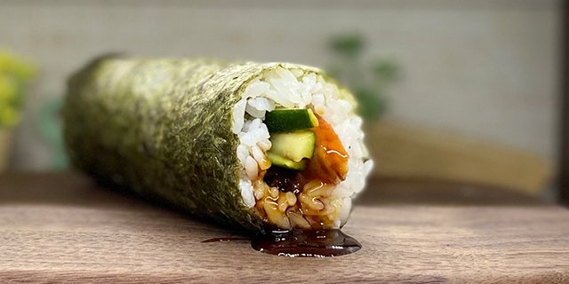 Unagi Maki Roll