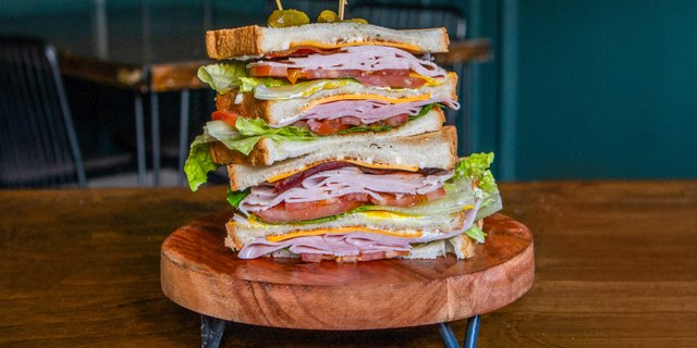 Club Mixer Sandwich