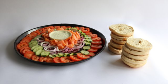 Lox Bagel Platter