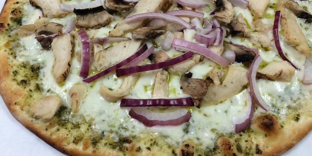 Pesto Chicken Pizza