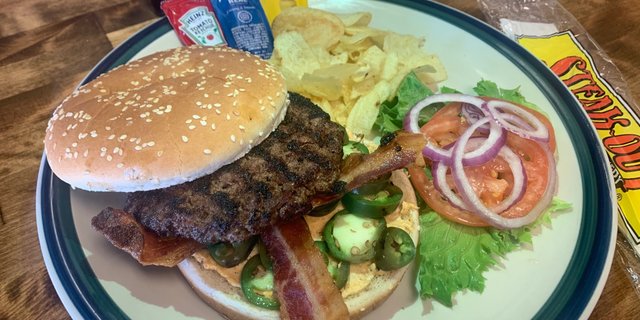 Jalapeño, Bacon & Cream Cheese Burger