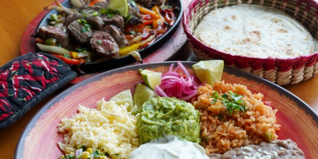 Grilled Flank Steak Fajita Bar