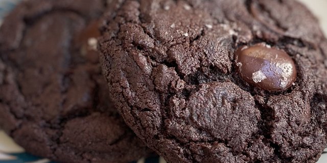 Double Dark Chocolate Cookie