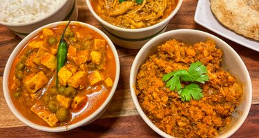 Maaji's Street Kitchen
