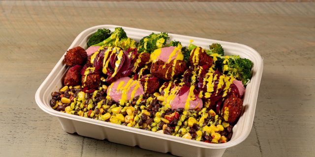 Beet Falafel Tray