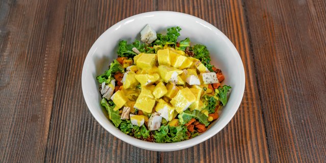Curry Quinoa Bowl