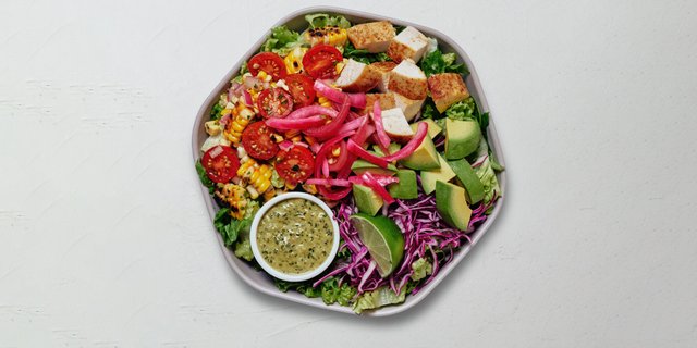 Guacamole Greens Salad