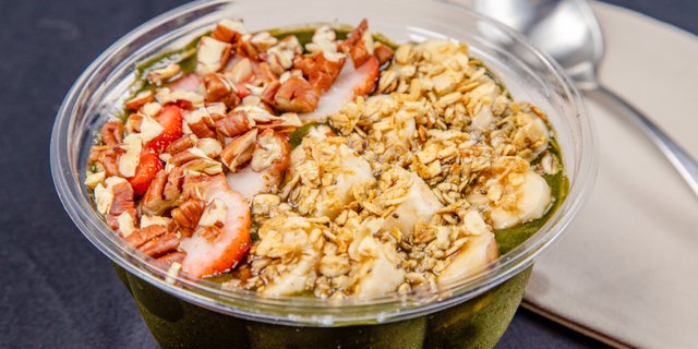 Green Acai Bowl