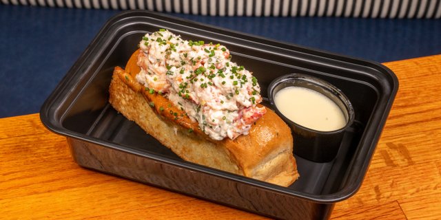 Lobster Roll Boxed Lunch