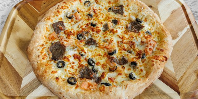 Gyro Pizza