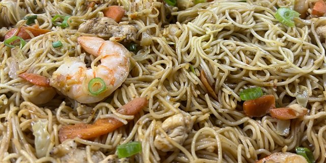 Stir-Fried Egg Noodles
