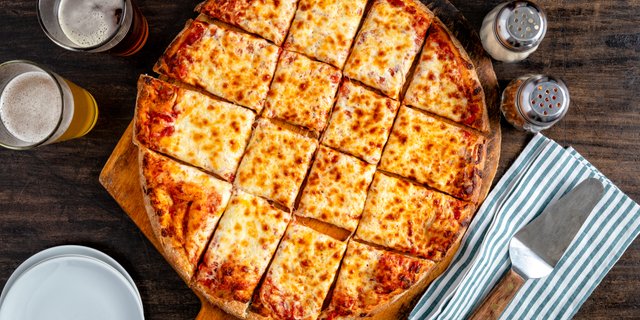 Northside Cheese Chicago Thin Crust Pizza