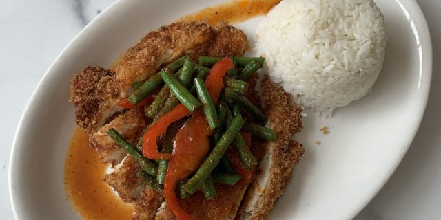 Crispy Chicken Pad Prik-King