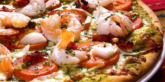 Pesto Lover's Pizza
