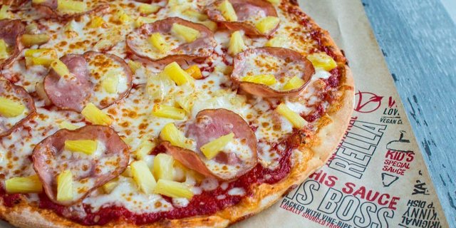 Hawaiian-Style Pizza